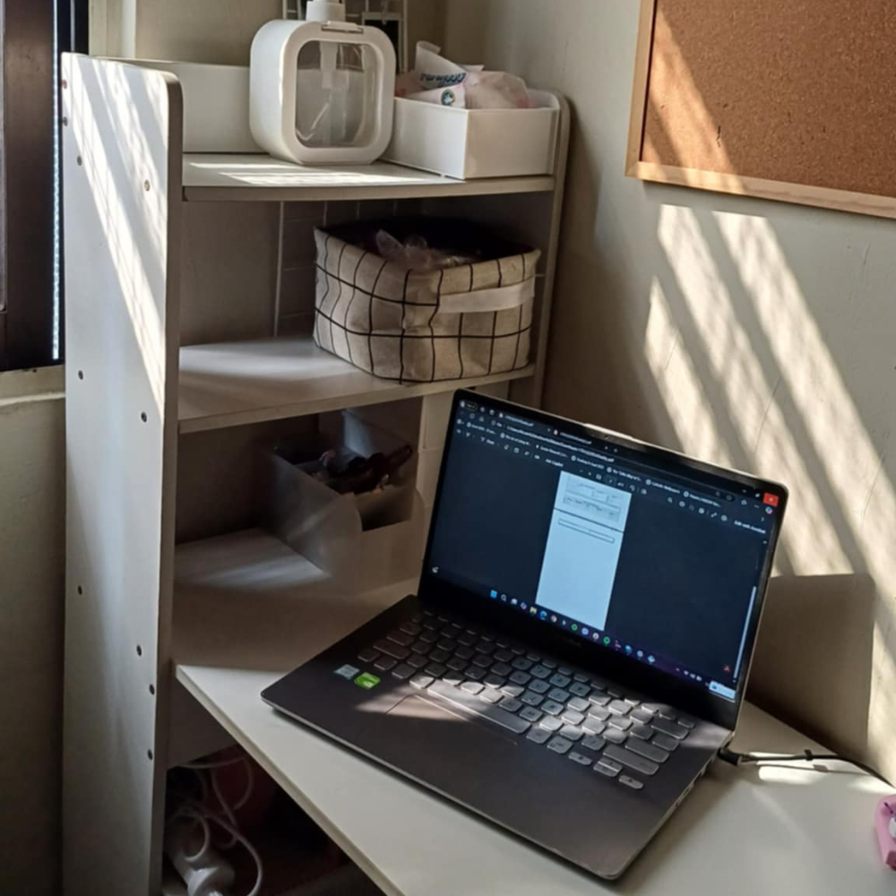 Do AI Training Jobs Require Coding?